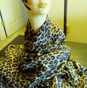 NWOT Cashmere & Silk Scarf by Portolona